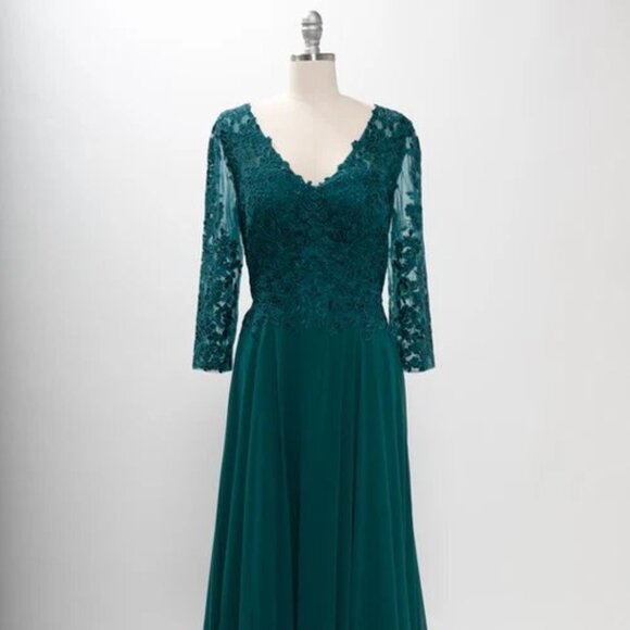 New A-Line Formal Floral Lace Embellished MOB Maxi Gown w/ 3/4 Sleeves TC M2758Q - Picture 1 of 8
